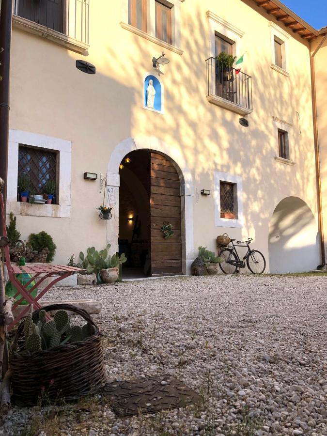 Dimora Dell'Arte Hotel Navelli Exterior photo