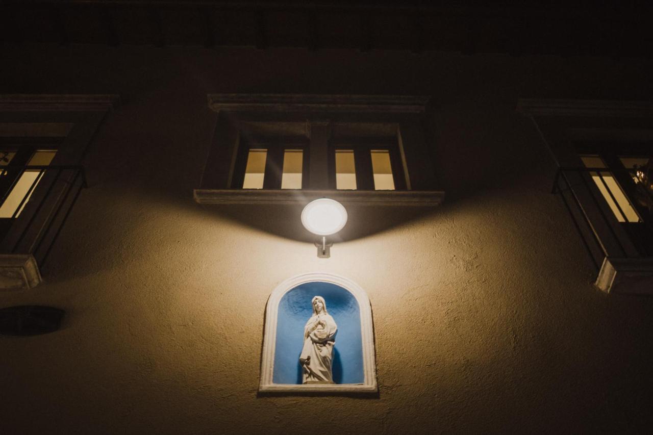 Dimora Dell'Arte Hotel Navelli Exterior photo